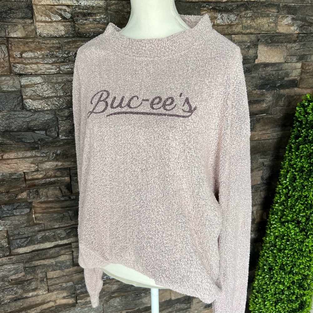 Buc-Ee's Pink Sweater